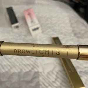 Brow lights by brow bar